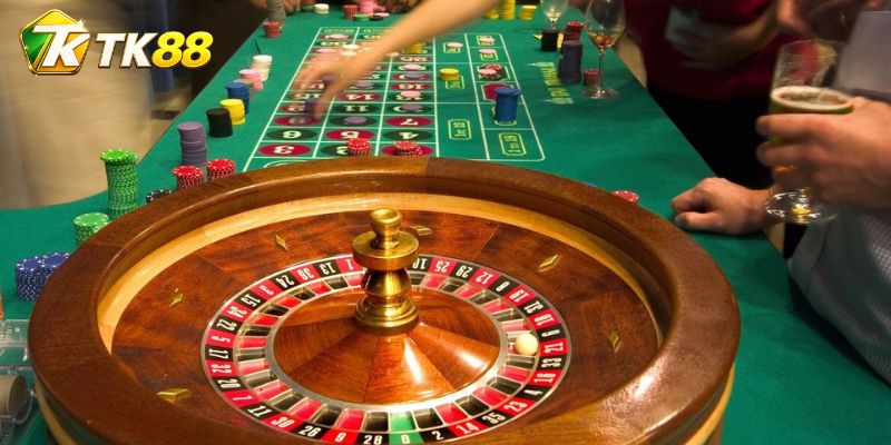 Racetrack phân bổ chip cho hai dạng cược Finales trên bàn